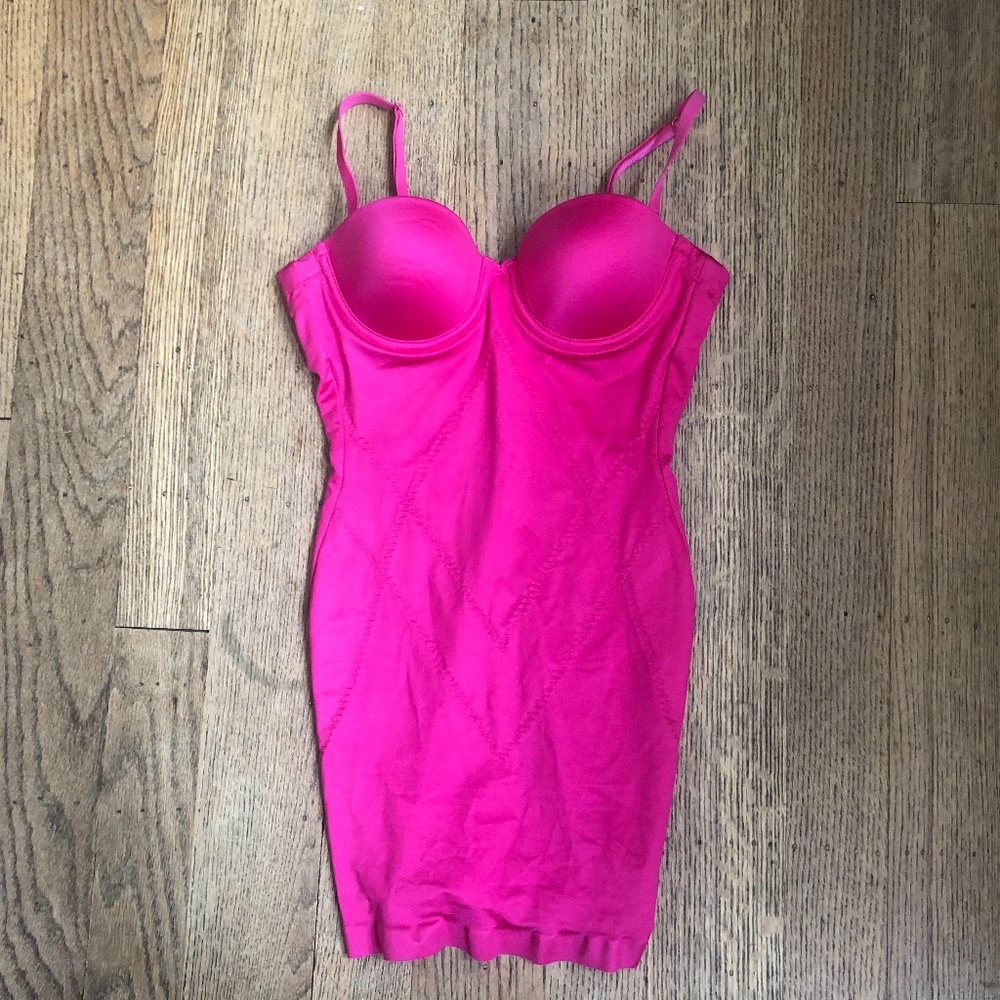 ⬇️$50Victoria Sec Power Figure Hot Pink Shapewear